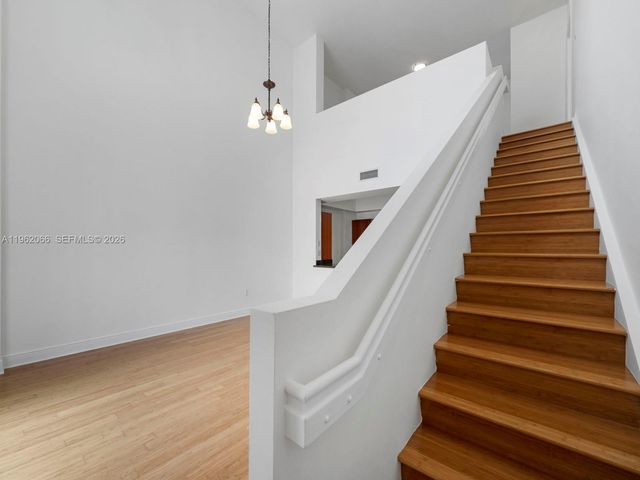 7265 SW 89th St A520, Miami, FL 33156