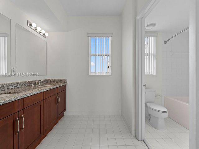 7265 SW 89th St A520, Miami, FL 33156