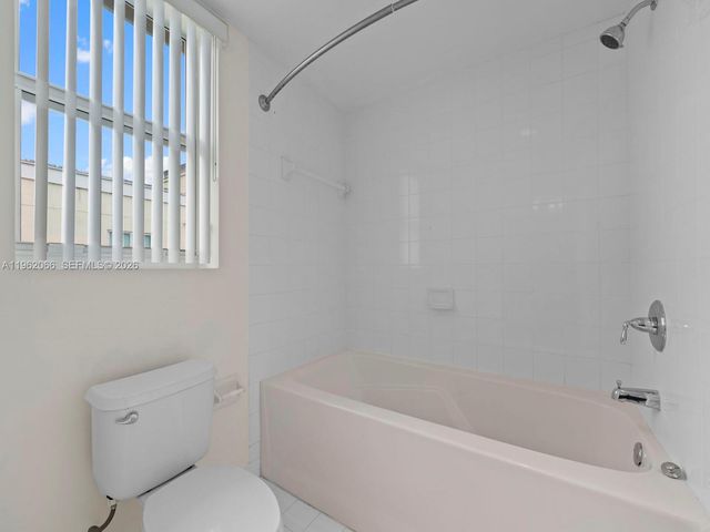 7265 SW 89th St A520, Miami, FL 33156