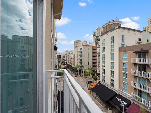 7265 SW 89th St A520, Miami, FL 33156