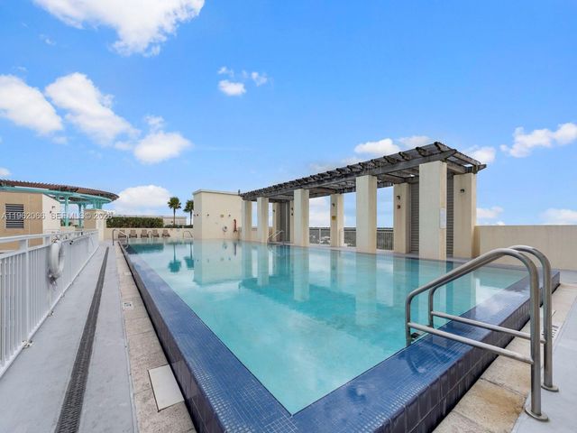 7265 SW 89th St A520, Miami, FL 33156