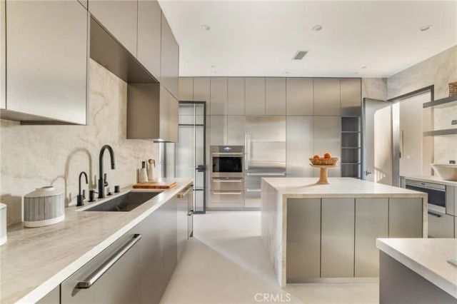 24255 BRIDLE TRAIL Road, Hidden Hills, CA 91302
