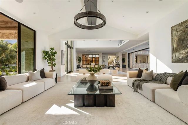 24255 BRIDLE TRAIL Road, Hidden Hills, CA 91302