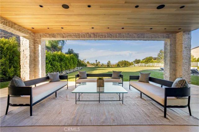 24255 BRIDLE TRAIL Road, Hidden Hills, CA 91302