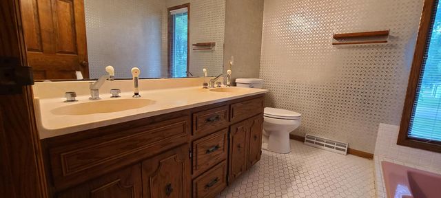 551 2nd Street, Echo, MN 56237