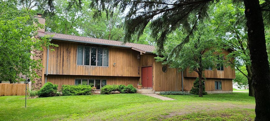 551 2nd Street, Echo, MN 56237