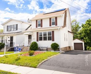 21 Witherspoon St, Nutley Twp., NJ 07110