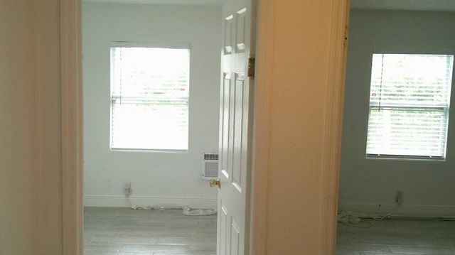 900 W 9th Street, Riviera Beach, FL 33404