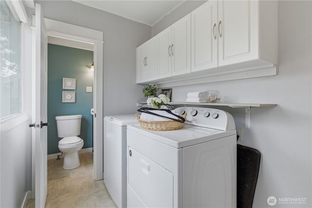 1031 N Steele Street, Tacoma, WA 98406