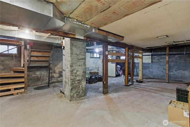 1031 N Steele Street, Tacoma, WA 98406