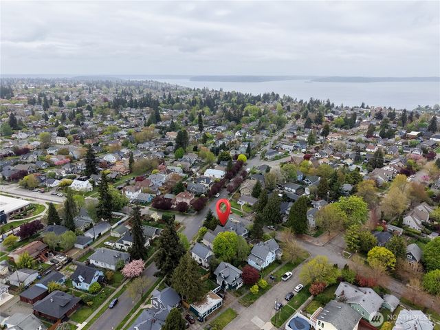 1031 N Steele Street, Tacoma, WA 98406