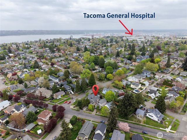 1031 N Steele Street, Tacoma, WA 98406