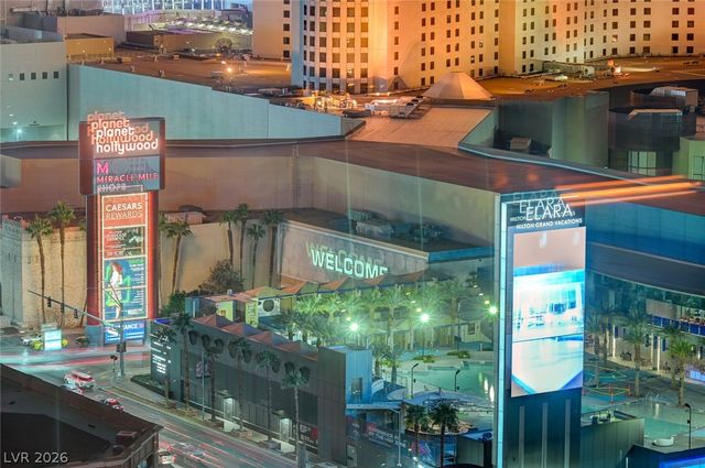 135 East Harmon Avenue 2211, Las Vegas, NV 89109