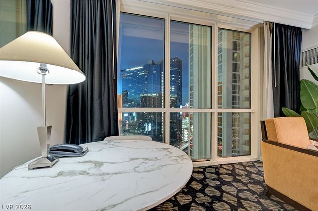 135 East Harmon Avenue 2211, Las Vegas, NV 89109