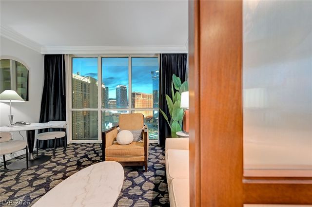 135 East Harmon Avenue 2211, Las Vegas, NV 89109