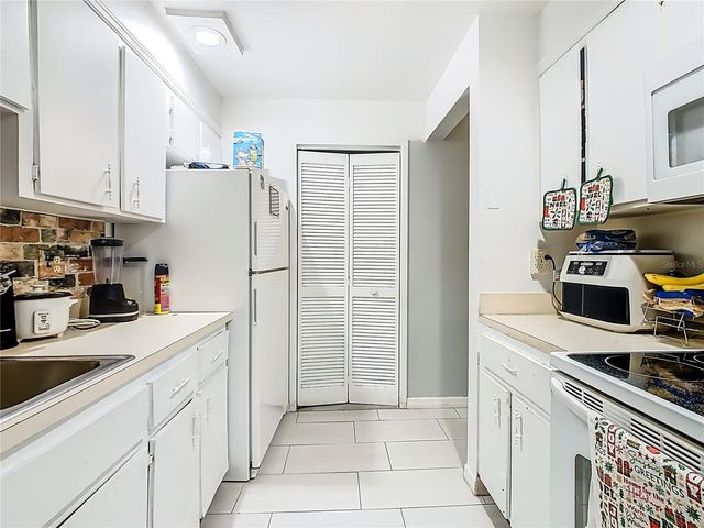 4103 SPITFIRE AVENUE, Kissimmee, FL 34741