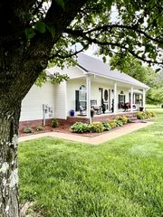 108 Monument Cir, Summertown, TN 38483