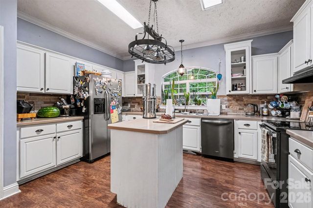5879 Gold Hill Road E, Gold Hill, NC 28071
