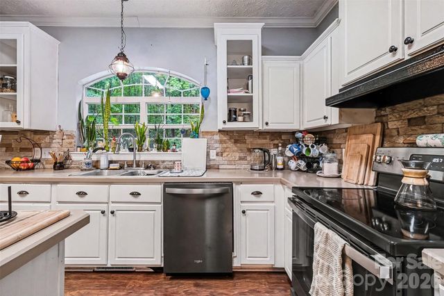 5879 Gold Hill Road E, Gold Hill, NC 28071