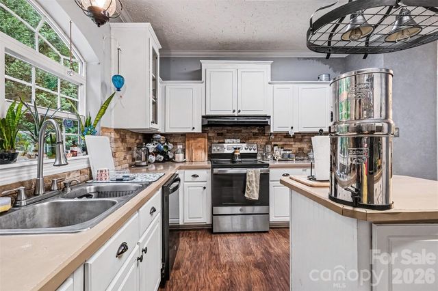 5879 Gold Hill Road E, Gold Hill, NC 28071