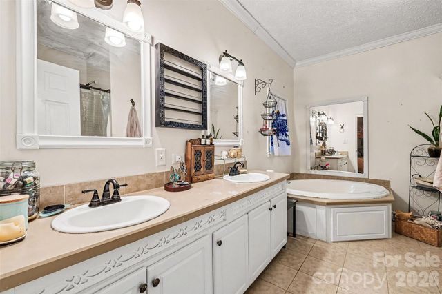 5879 Gold Hill Road E, Gold Hill, NC 28071