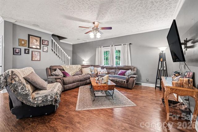 5879 Gold Hill Road E, Gold Hill, NC 28071