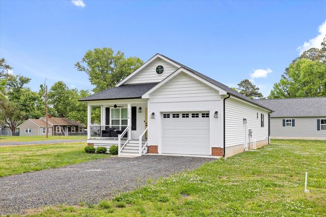 1274 HOLLY VISTA DR, Colonial Beach, VA 22443