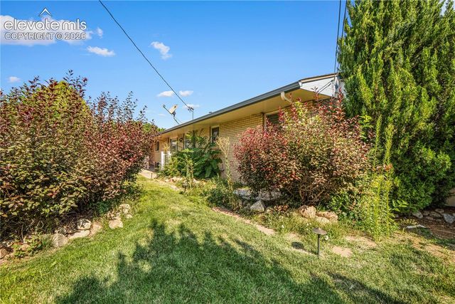 3514 St Clair Avenue, Pueblo, CO 81005