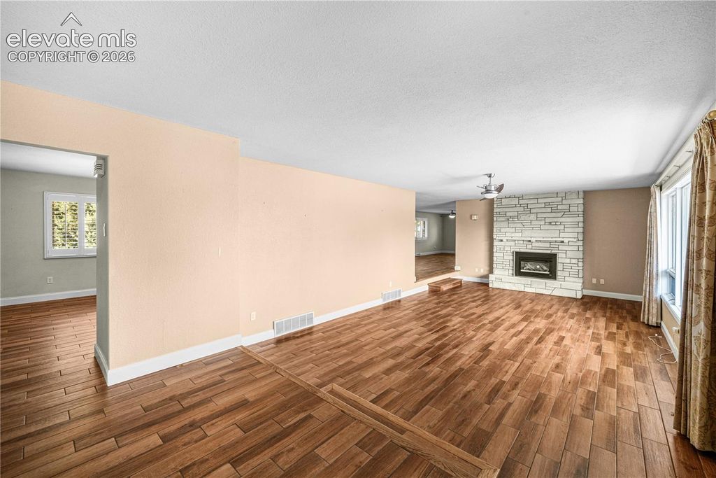 3514 St Clair Avenue, Pueblo, CO 81005 — photo 5