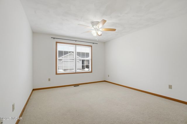 123 Eagles Point W, Lima, OH 45805