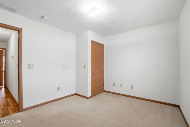 123 Eagles Point W, Lima, OH 45805