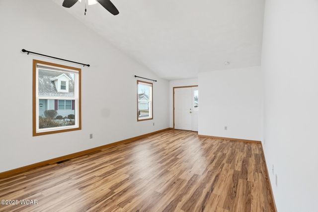 123 Eagles Point W, Lima, OH 45805