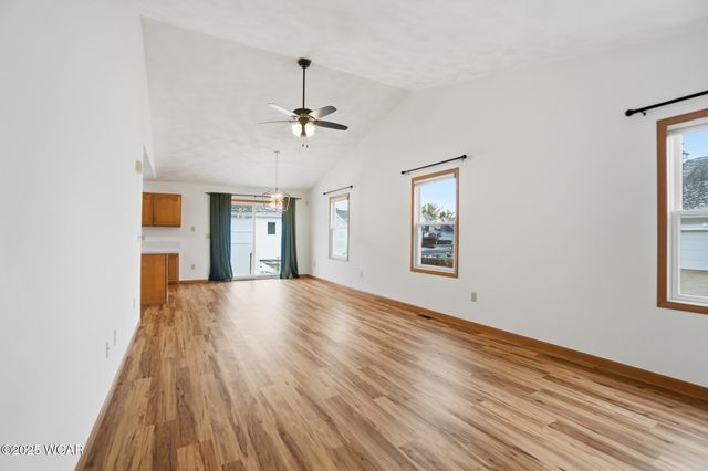 123 Eagles Point W, Lima, OH 45805