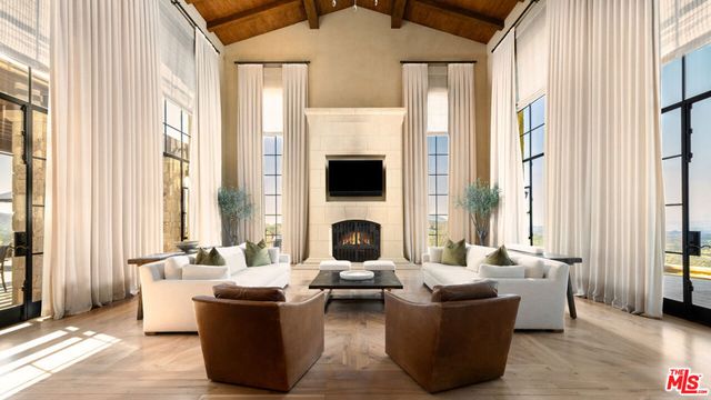 340 N Kanan Dume Road, Malibu, CA 90265