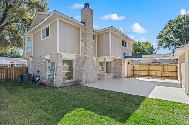 11603 Stone Bridge Drive, Houston, TX 77064