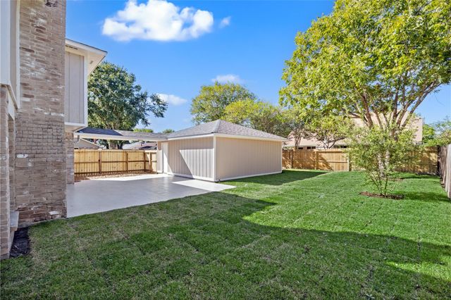 11603 Stone Bridge Drive, Houston, TX 77064