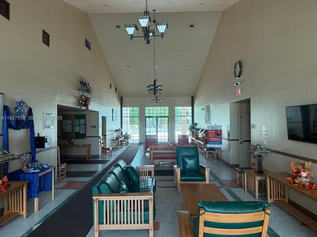 7605 NW 5th Ct 102, Margate, FL 33063