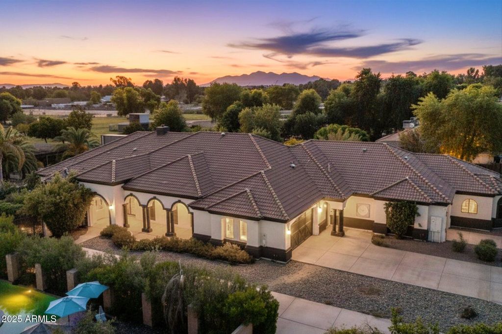 7113 N 183RD Avenue, Waddell, AZ 85355