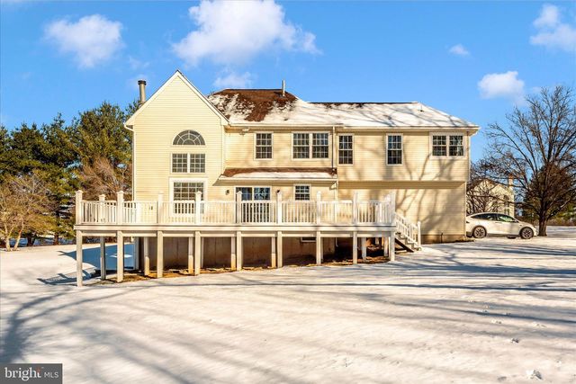 10013 VILLAGE GREEN DR, Woodstock, MD 21163