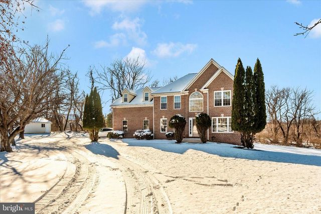 10013 VILLAGE GREEN DR, Woodstock, MD 21163