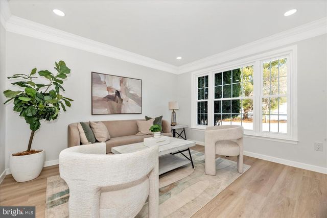 10013 VILLAGE GREEN DR, Woodstock, MD 21163