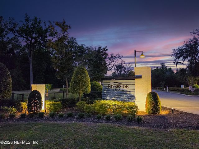 294 SANDY Cove, St. Johns, FL 32259