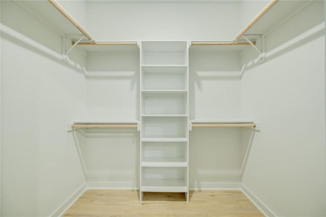 100 W Mockingbird LN 403, Austin, TX 78745