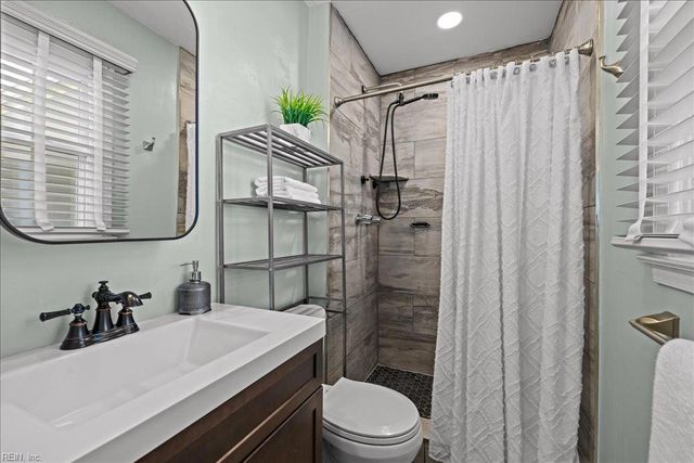 4783 Rosecroft ST, Virginia Beach, VA 23464