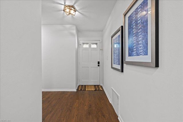 4783 Rosecroft ST, Virginia Beach, VA 23464