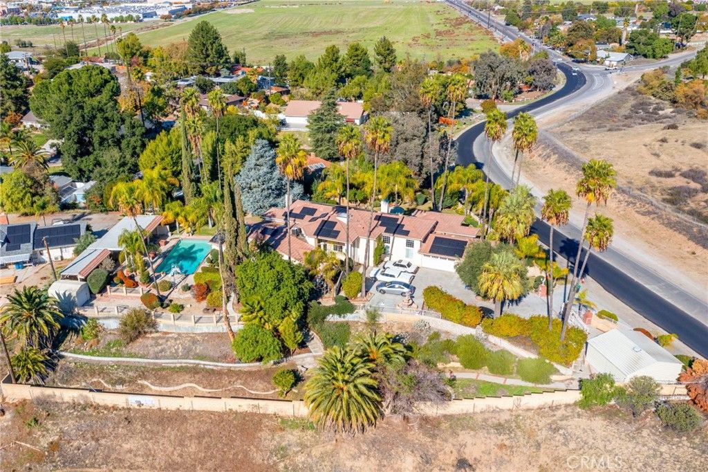 1981 Park, Hemet, CA 92544