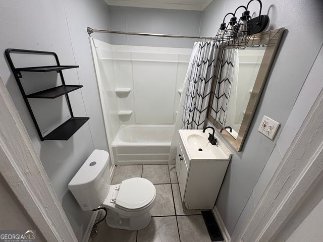 2421 Fairburn Road SW, Atlanta, GA 30331