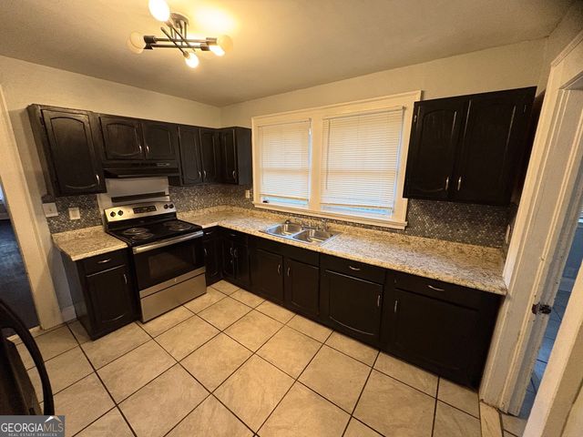 2421 Fairburn Road SW, Atlanta, GA 30331