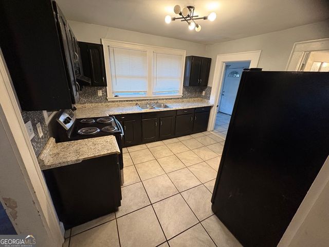 2421 Fairburn Road SW, Atlanta, GA 30331