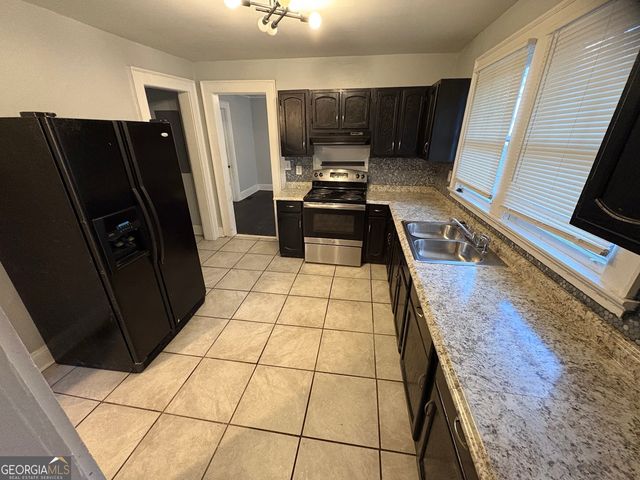 2421 Fairburn Road SW, Atlanta, GA 30331